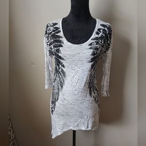 Vanity Black And White 3/4 Sleeve Top
